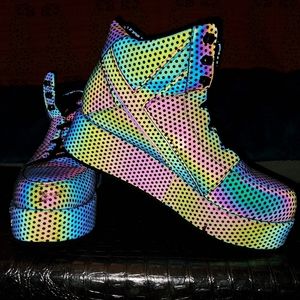 YRU sneakers